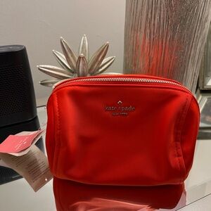 NWT Chelsea Colorblock Medium Cosmetic Case- Color- Currant Jam (Burnt Orange)